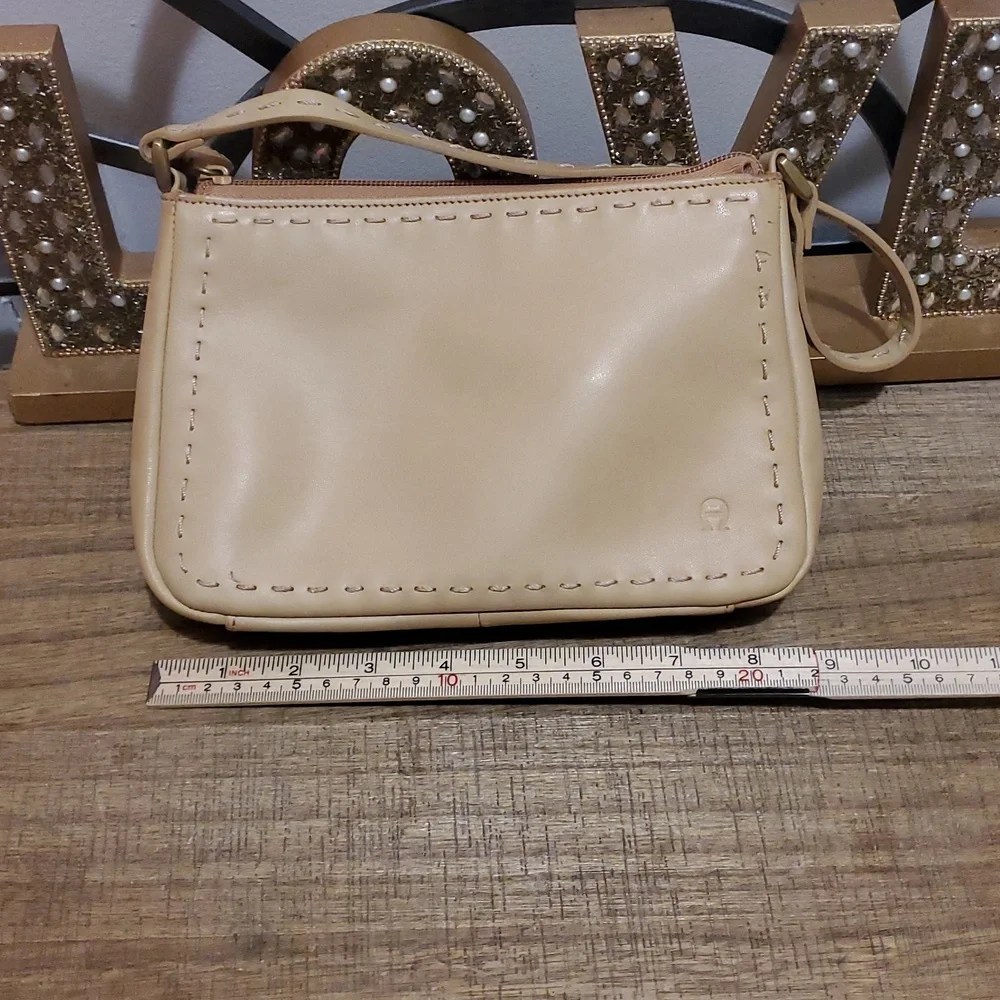 ETIENNE AIGNER Womens Genuine Soft Leather, Small Shoulder Purse Bag